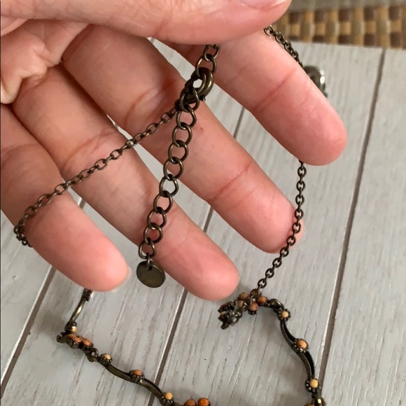 Brown Rhinestone Flower Necklace - Picture 4 of 6